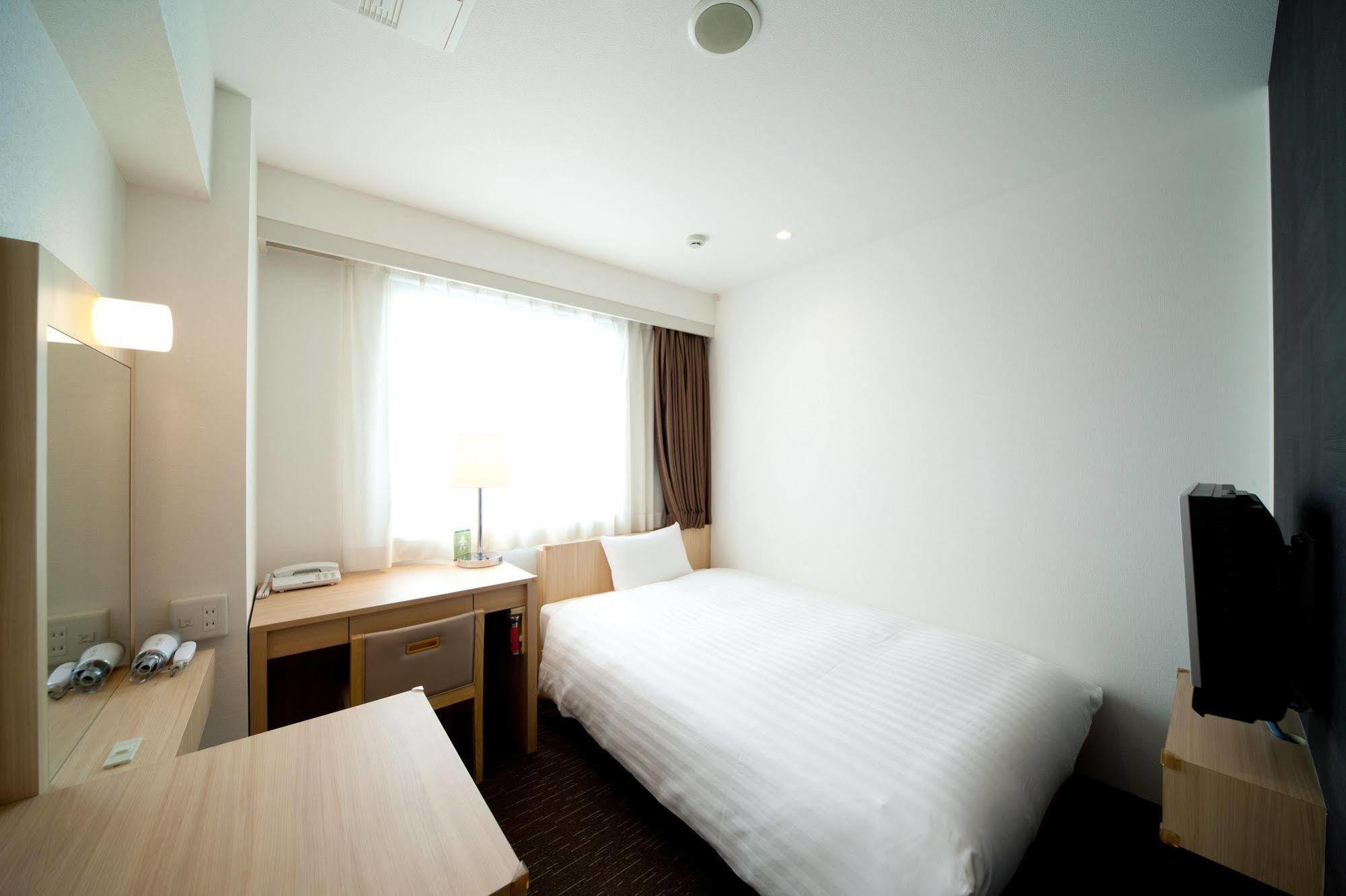 Hotel Sunline Fukuoka Hakata Ekimae Exterior foto